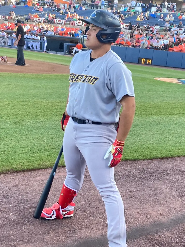 【画像・写真】米国デビューの佐々木麟太郎　第1打席は一ゴロ　MLB登竜門・ドラフトリーグで「4番・一塁」で先発出場