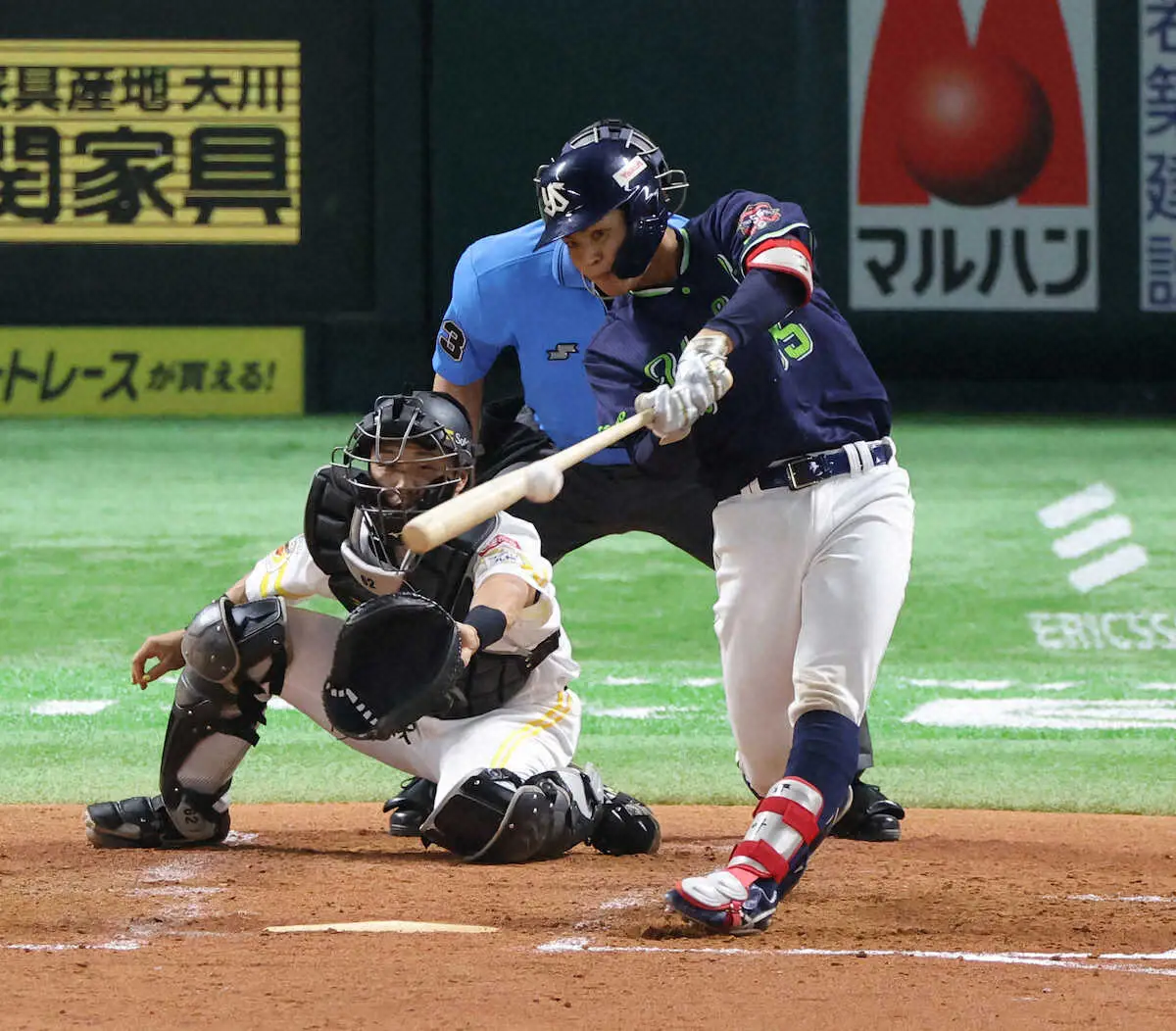 【画像・写真】ヤクルト・ドラ4鈴木　球団70年ぶり高卒新人先発マスクで球団史上初デビュー戦決勝打