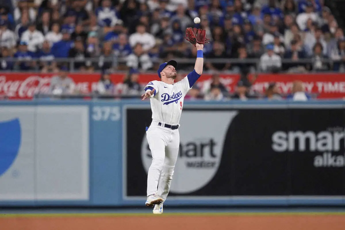 【画像・写真】ドジャースはラックス二塁手を辛抱強く使い続けるべきか、それとも他の選択肢に向かうべきか？