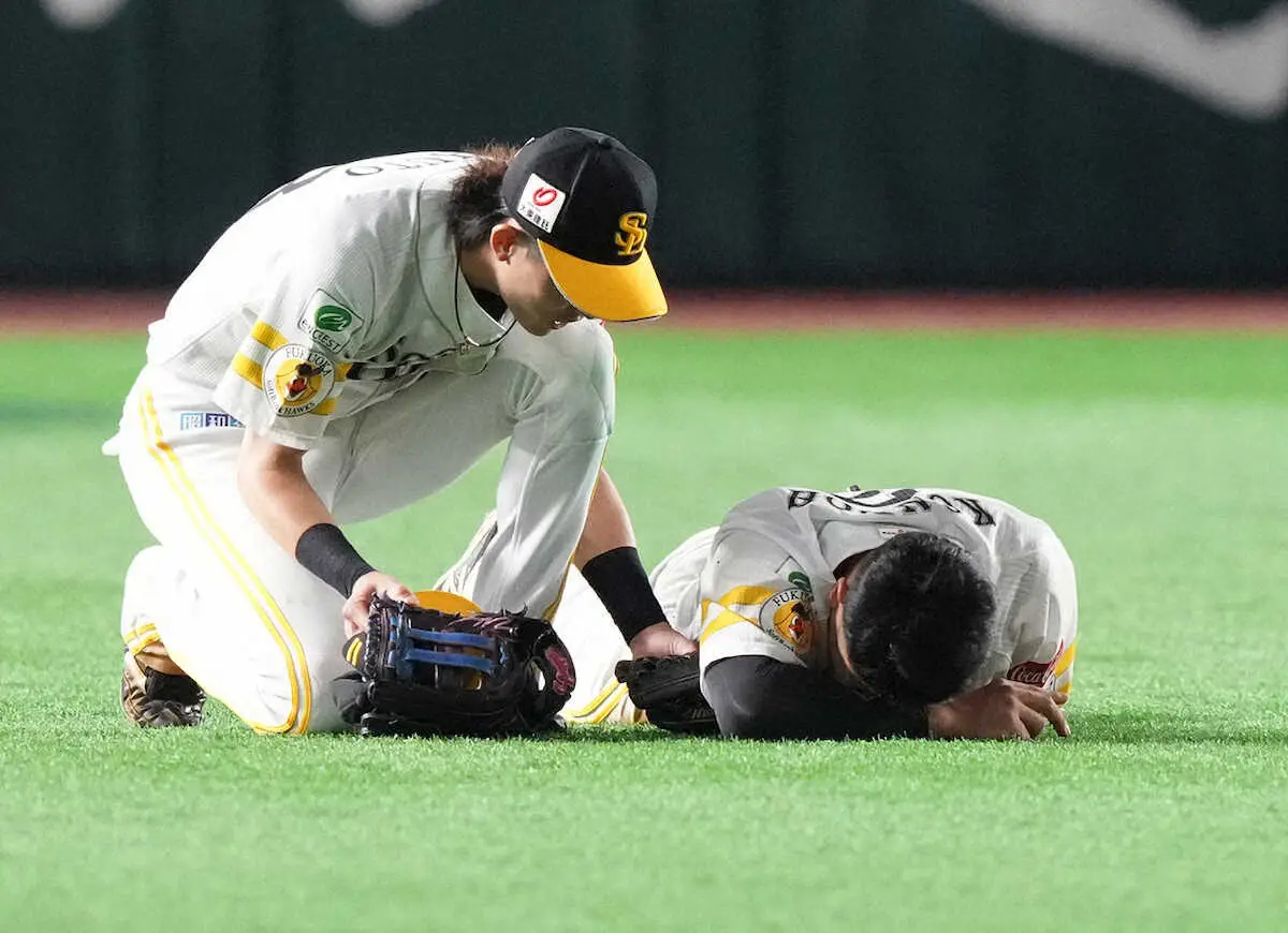 【画像・写真】ソフトバンク　ダブルショック…今季最多9失点　不動の5番・近藤11試合連続安打も右手負傷で検査へ