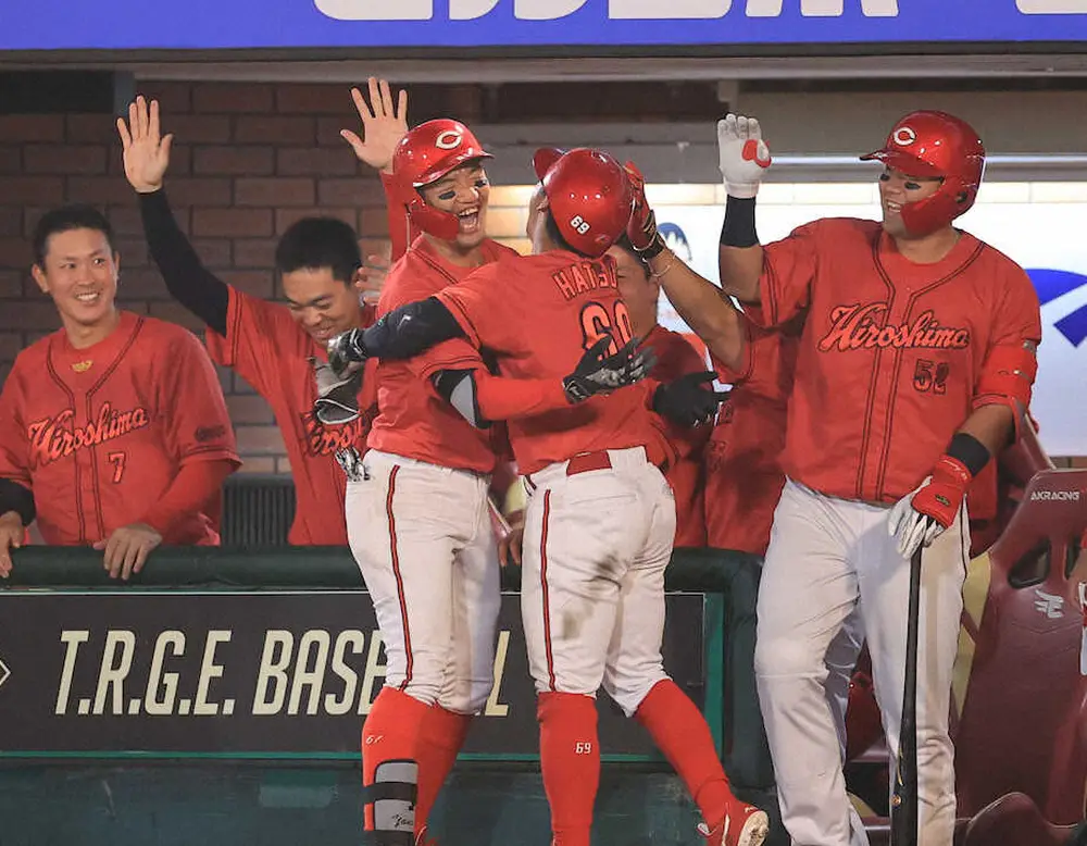 【画像・写真】広島、延長11回一丸1―0勝ち　二俣マルチ、羽月三盗、矢野V犠飛で若鯉執念の奮戦　