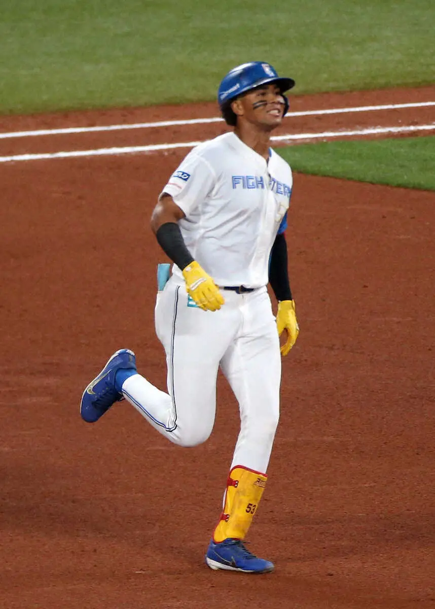 【画像・写真】日本ハム水谷瞬の連続試合安打が15でストップも「止まるものだと思っていた」右膝裏に違和感も無事を強調