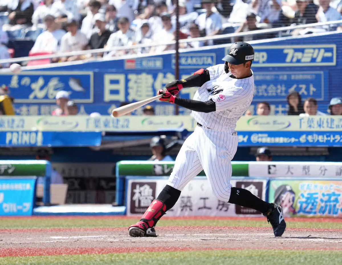 【画像・写真】ロッテのドラ1上田　本拠ZOZOマリンで初打点「同点にできて良かった」　明大の先輩・柳から適時二塁打