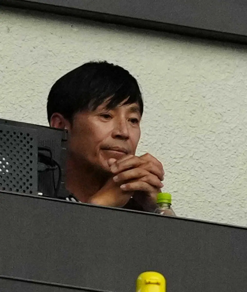 【画像・写真】DeNA　ドラ1・度会が6試合連続タイムリー　父の日に元ヤクルトの父・博文さんの前で活躍