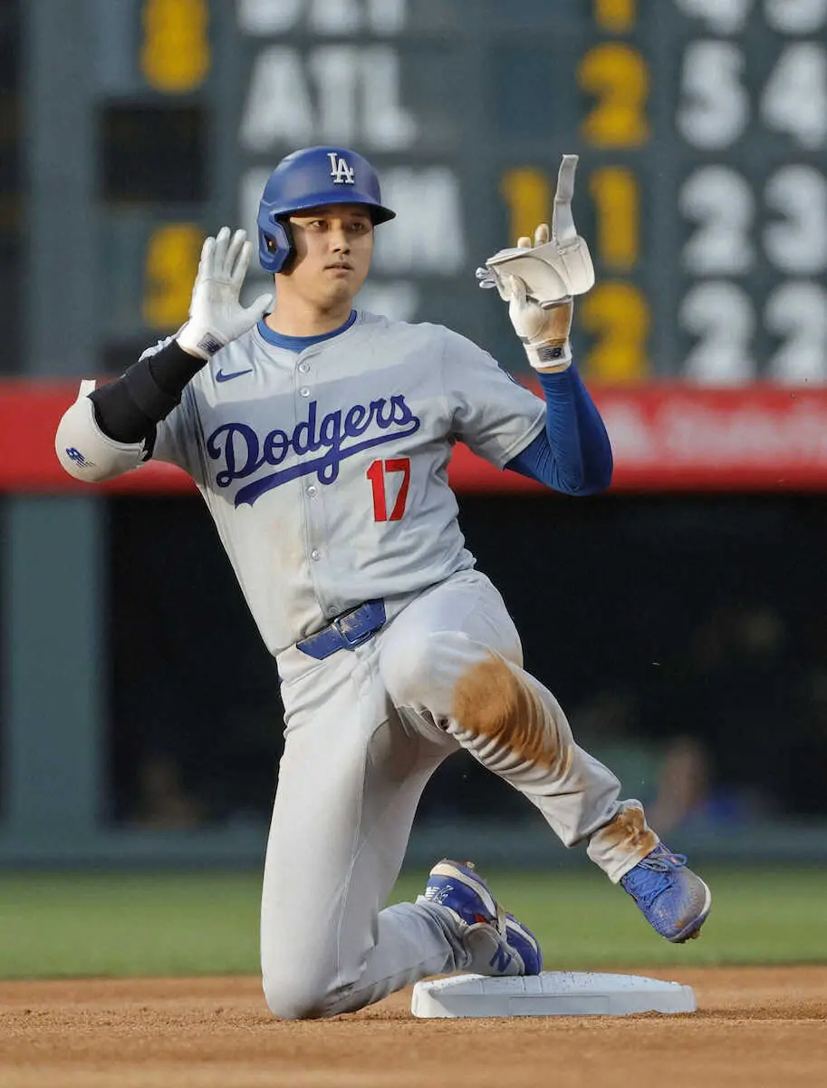 【画像・写真】ドジャース・大谷　今季2度目の「1番」で3安打！盗塁も決め日本選手歴代2位通算102盗塁