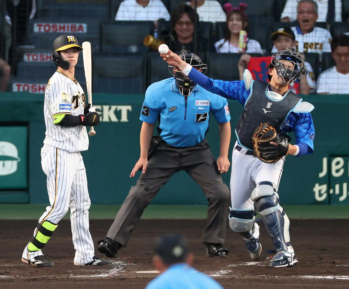 【画像・写真】清原和博氏「完璧ですね」　DeNA・山本祐大の強肩を称賛　盗塁阻止率リーグトップ