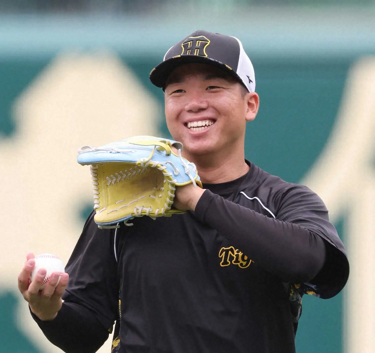 【画像・写真】誕生日を迎えた阪神・村上「26歳から勝っていけるように」と抱負　27日中日戦先発へ
