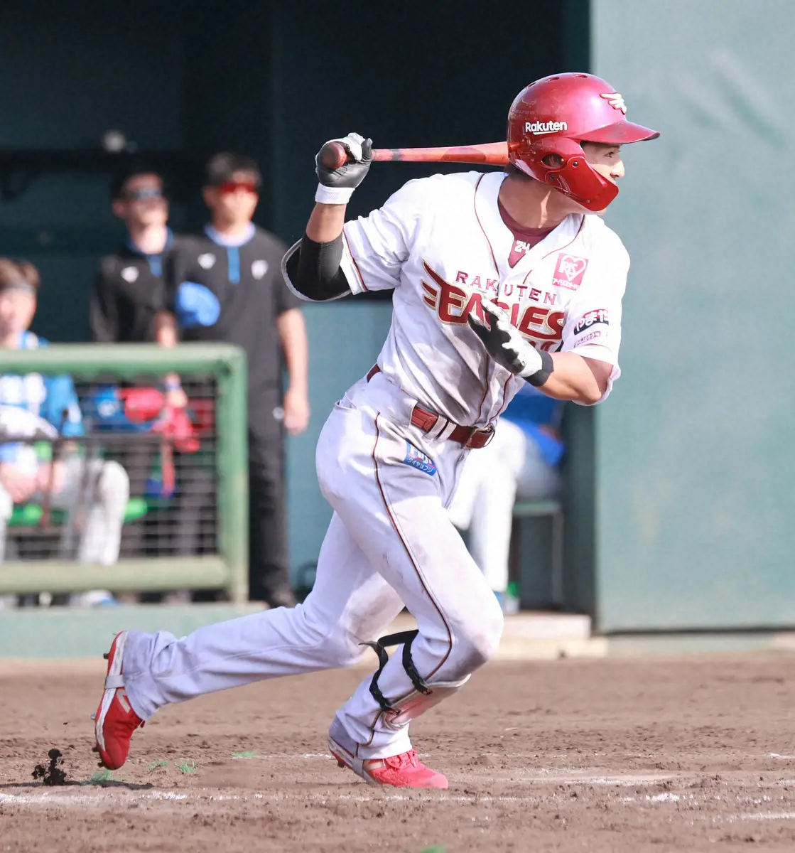 【画像・写真】楽天　今季1軍初昇格の黒川がロッテ戦で即スタメン出場　今江監督「常に1軍に来てもらいたい選手」