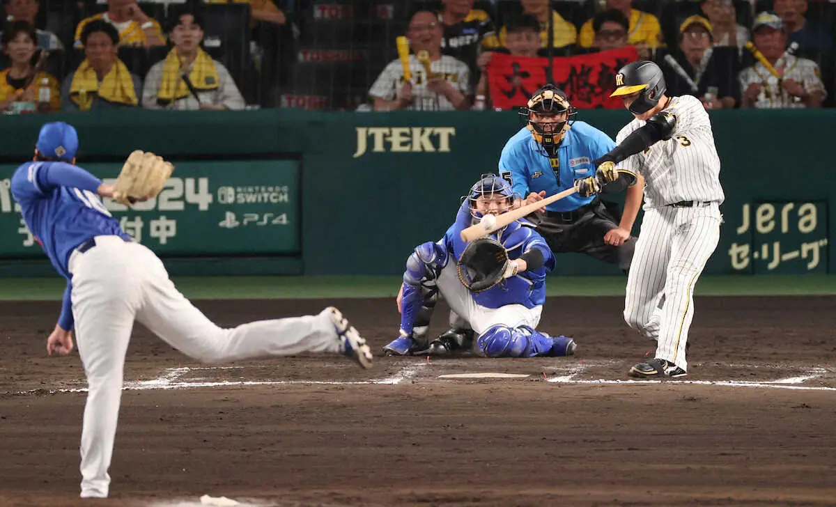 【画像・写真】阪神打線が活気づく　大山の先制タイムリーに前川、佐藤輝も続く