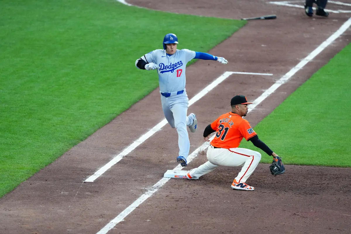 【画像・写真】大谷翔平　第1、2打席で球審の微妙な判定連発に球場騒然　第2打席は2球続き思わずタイム要求