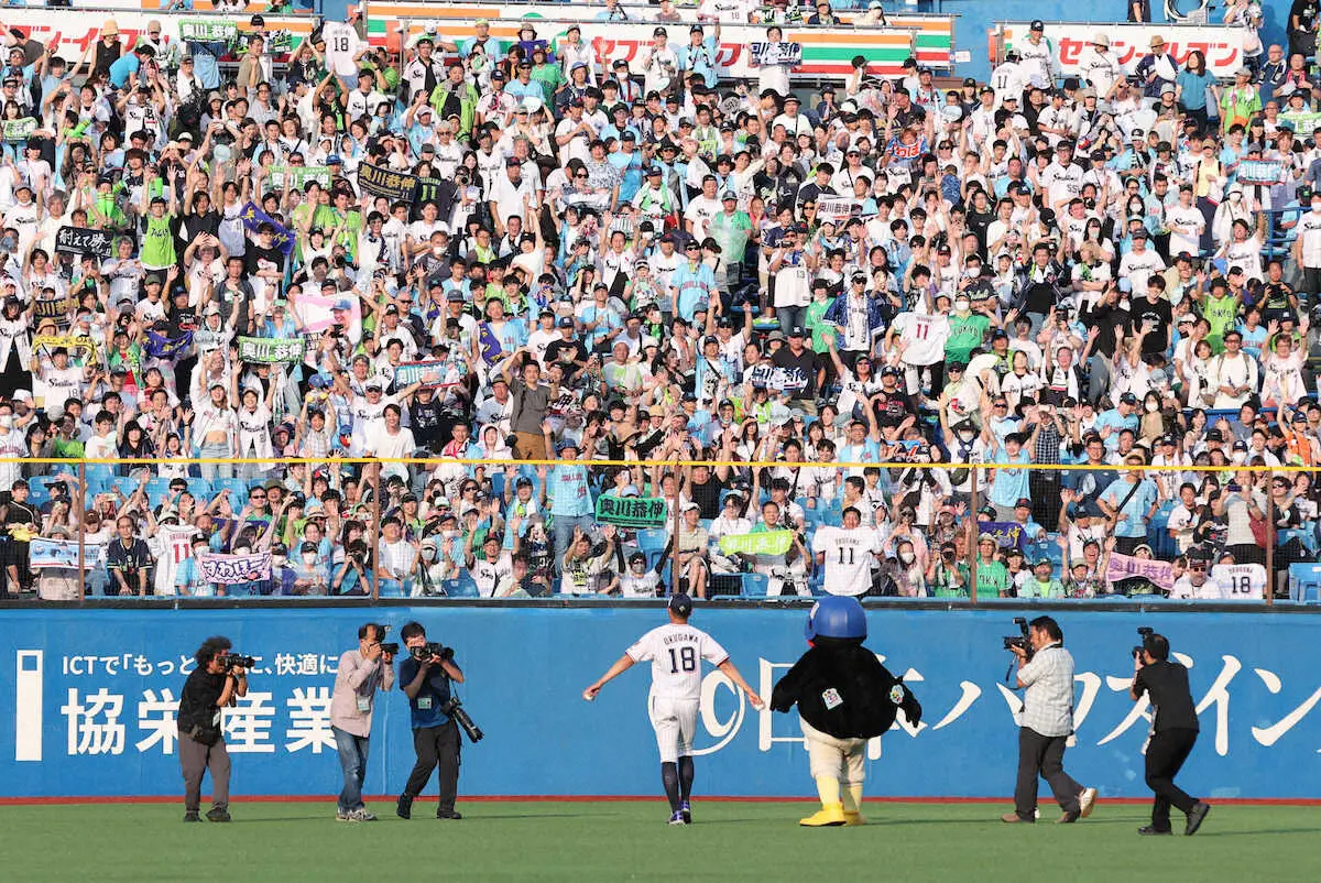 【画像・写真】ヤクルト・奥川　お互いを刺激し高め合う同期の絆　大西、長岡、武岡と焼き肉