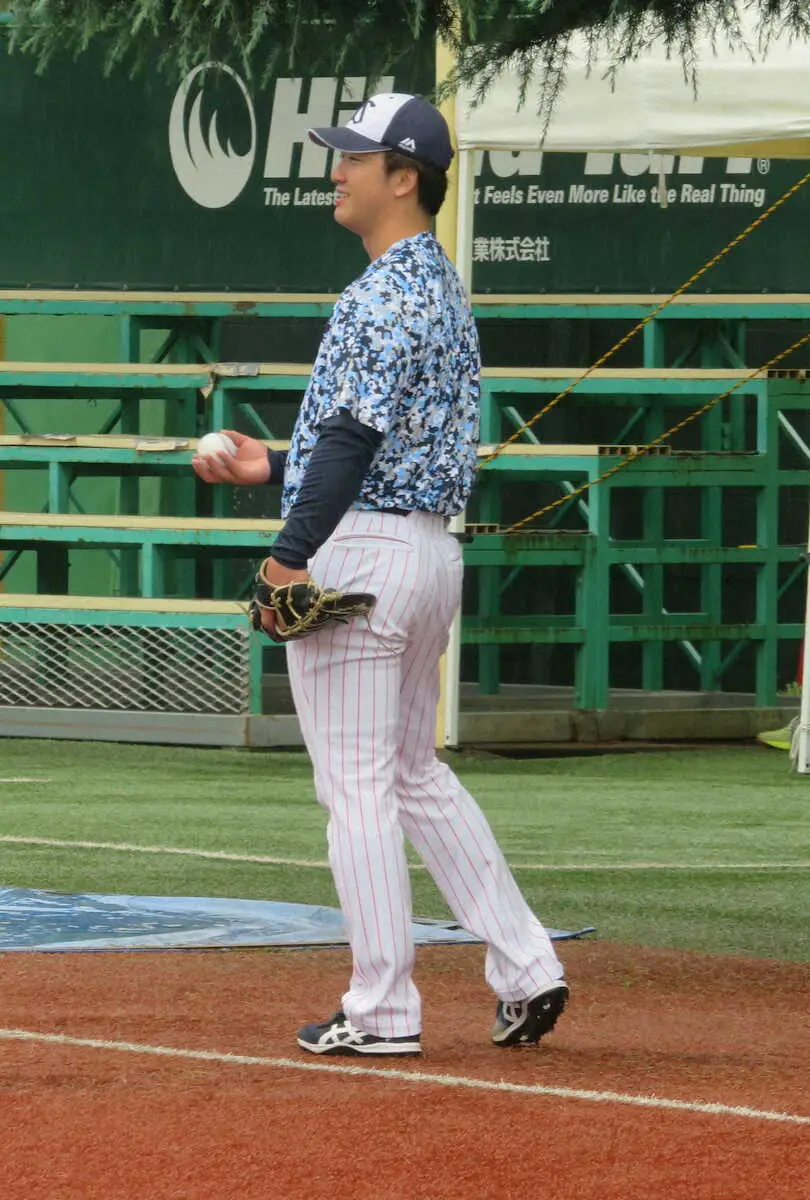 【画像・写真】ヤクルト・吉村　2日DeNA戦でベイキラー本領発揮だ「貪欲に勝ちにいきたい」