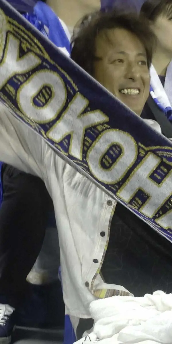 【画像・写真】DeNA・石田裕　「ラッキー！」見に来てくれた仲間の前で“幸”投