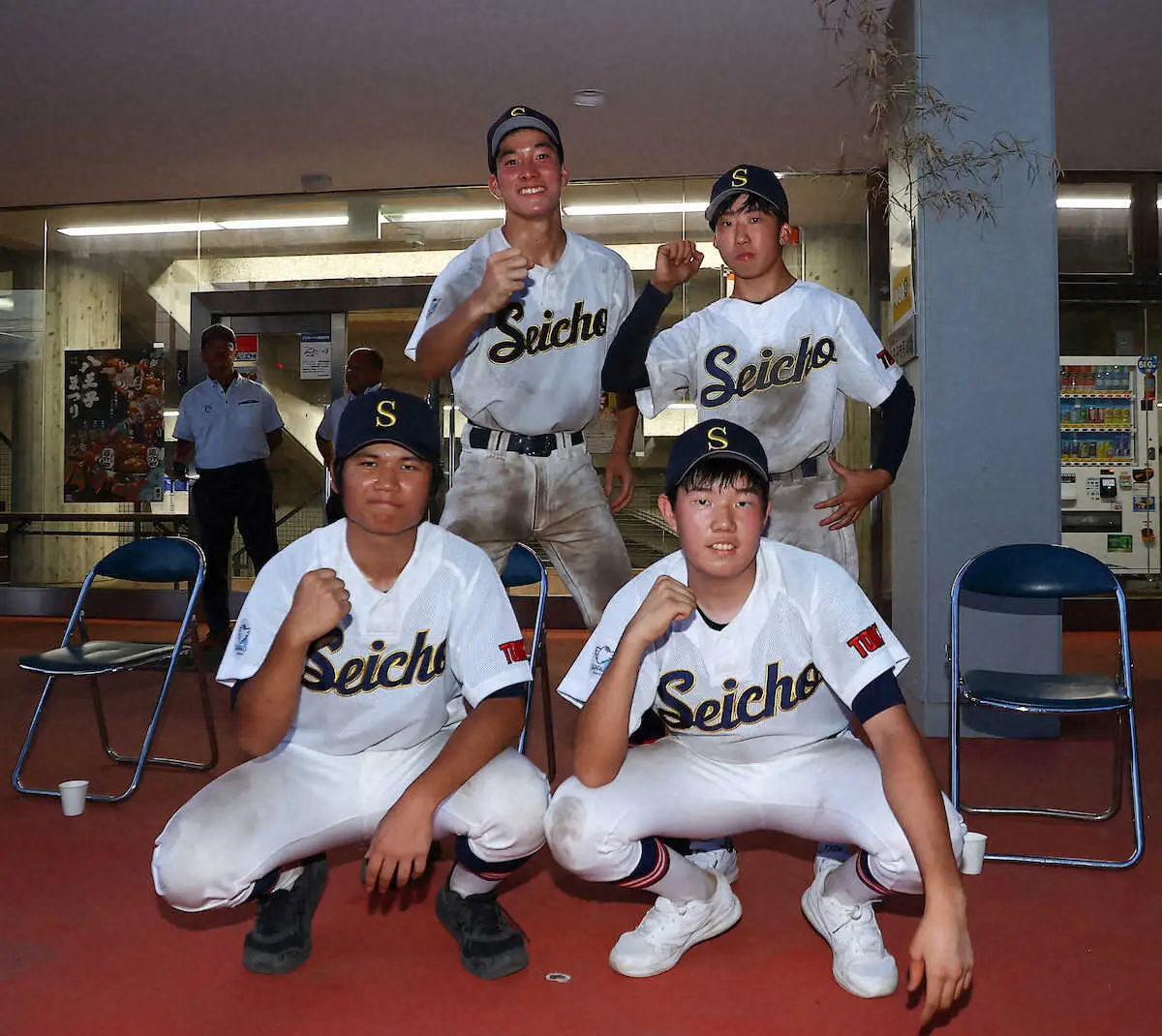 【画像・写真】都青鳥　歴史的15アウト！初の特別支援単独出場　0―66もナインに大きな拍手