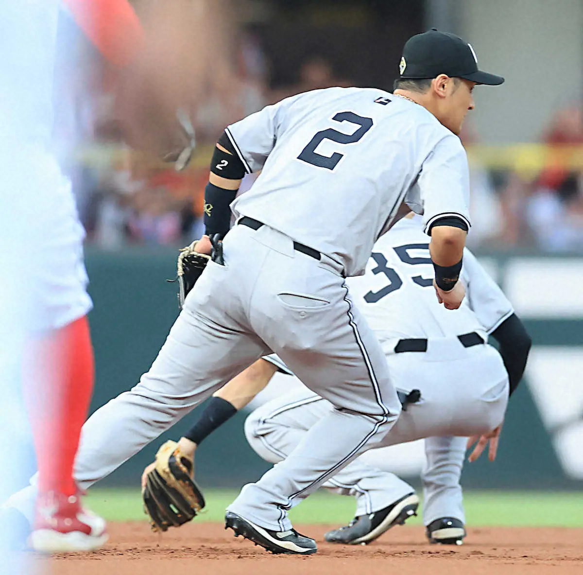 【画像・写真】巨人・岡本和真が逆転15号3ラン　打点と合わせて“暫定2冠”浮上！　マツダでの一発はチーム今季初
