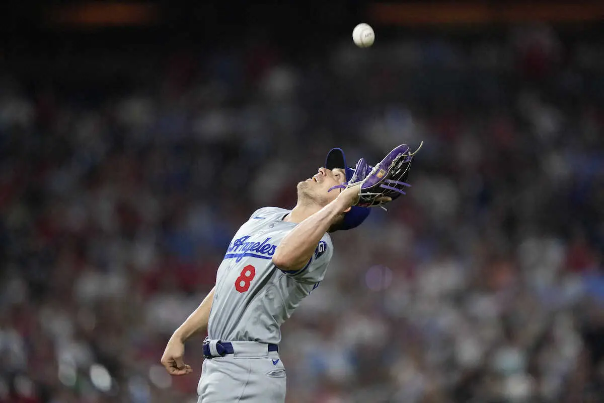 【画像・写真】「負けたが…誇り」ドジャースE・ヘルナンデス　6年ぶり“野手登板”で防御率81・00→16・20に