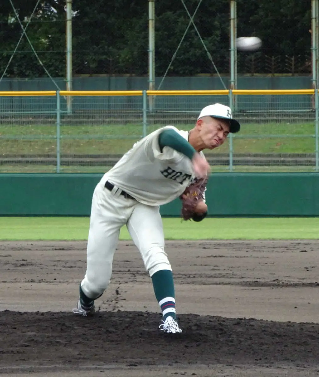 【画像・写真】【高校野球】報徳学園・今朝丸に阪神など11球団26人スカウト集結　ドラフト上位候補の151キロ右腕
