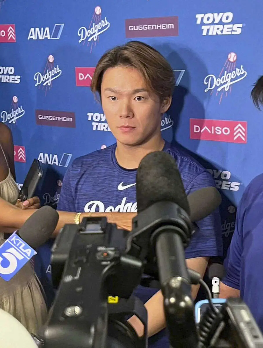 【画像・写真】ドジャース・山本　やっとキャッチボール再開　ロバーツ監督が明かす「痛みもなく、いい状態」