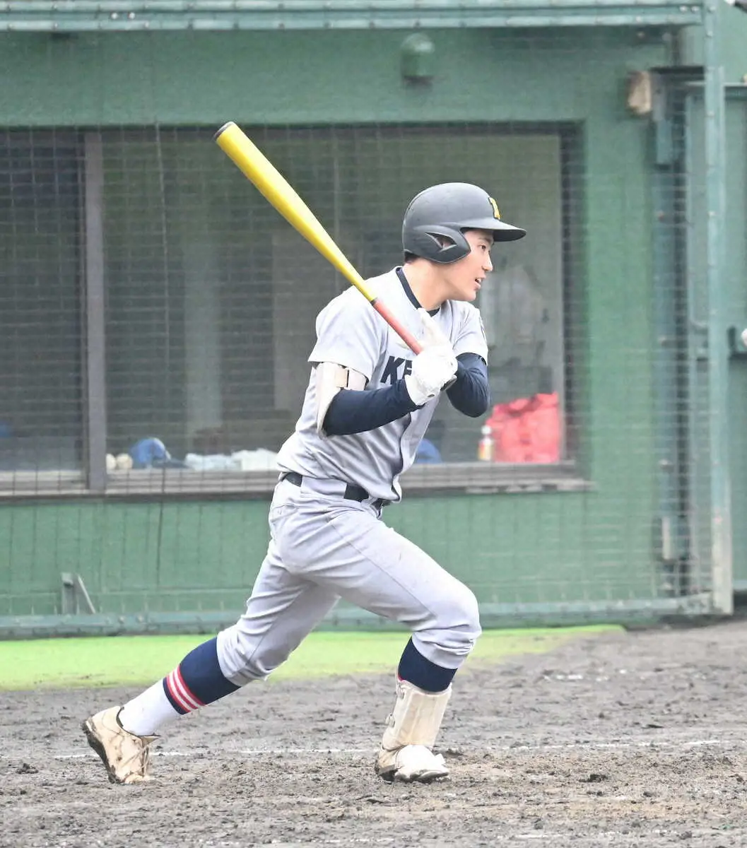 【画像・写真】慶応　5回コールド勝ち　江戸が2打点　4番から2番に打順変更で快音「凄くホッとしています」