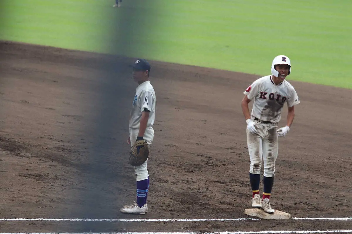 【画像・写真】向上　コールド勝ち！プロ注目の菅・岩瀬将攻略　2安打2打点の北野主将「思い切ってプレーするだけ」