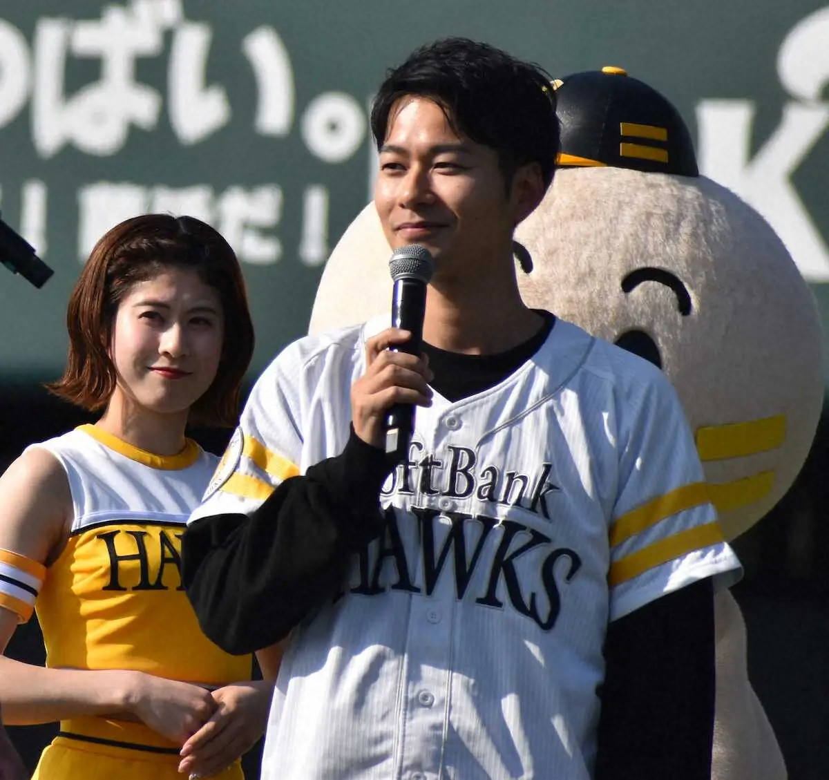【画像・写真】【筑後のおじ鷹】スタジアムDJカイラ　「一人、一人にあいさつするぐらいの勢いで」ファンにすること