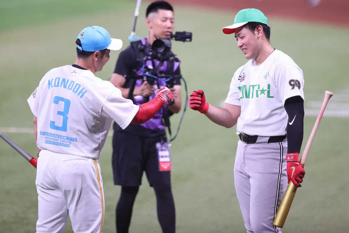 【画像・写真】【球宴】本塁打競争でソフトバンク・近藤が決勝進出!　昨年覇者の巨人・岡本を延長最後の一振りで撃破