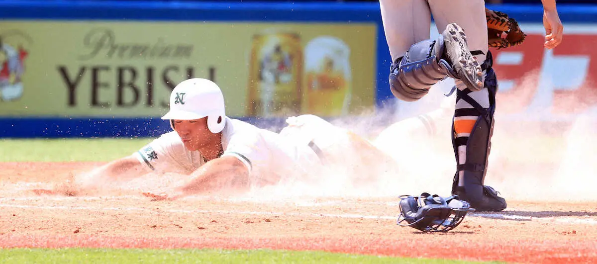【画像・写真】二松学舎大付　片井の決死ヘッスラから逆転4強！「絶対出る気持ちだった」