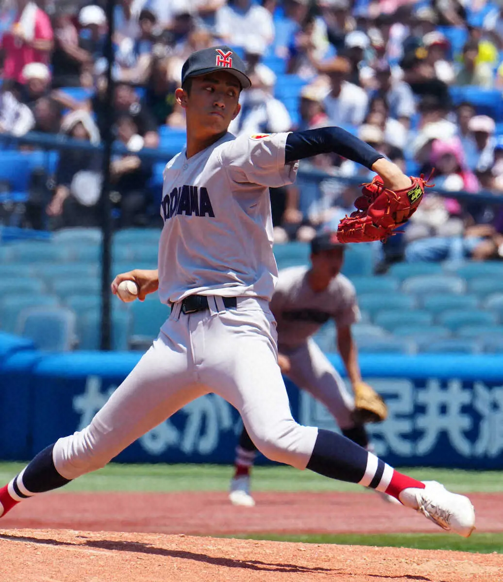 【画像・写真】横浜のスーパー1年生・織田　4回完全救援！最速更新147キロ　2年ぶりV王手