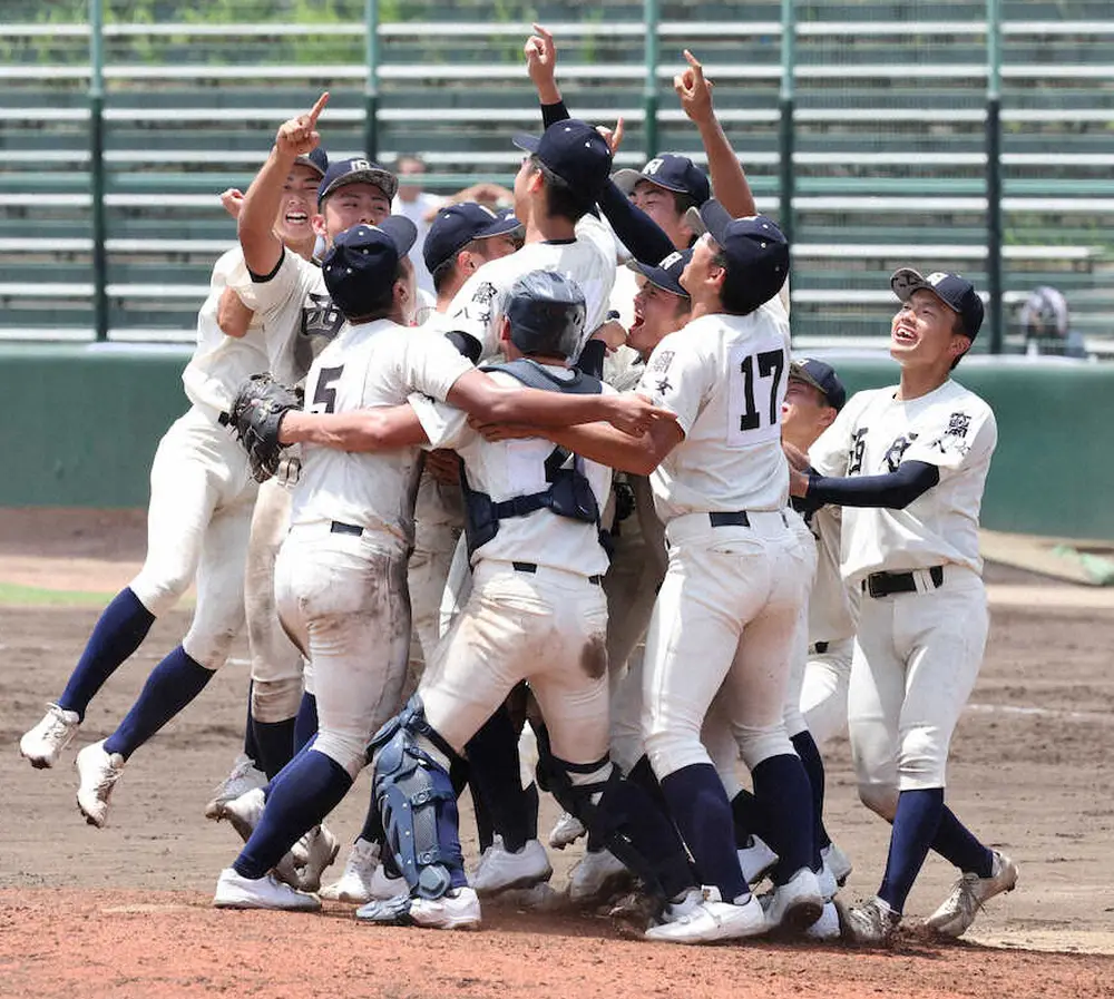【画像・写真】西短付が3年ぶり7度目の夏切符　89年決勝で敗れた西村監督は同級生の日本ハム・新庄監督に吉報届けた