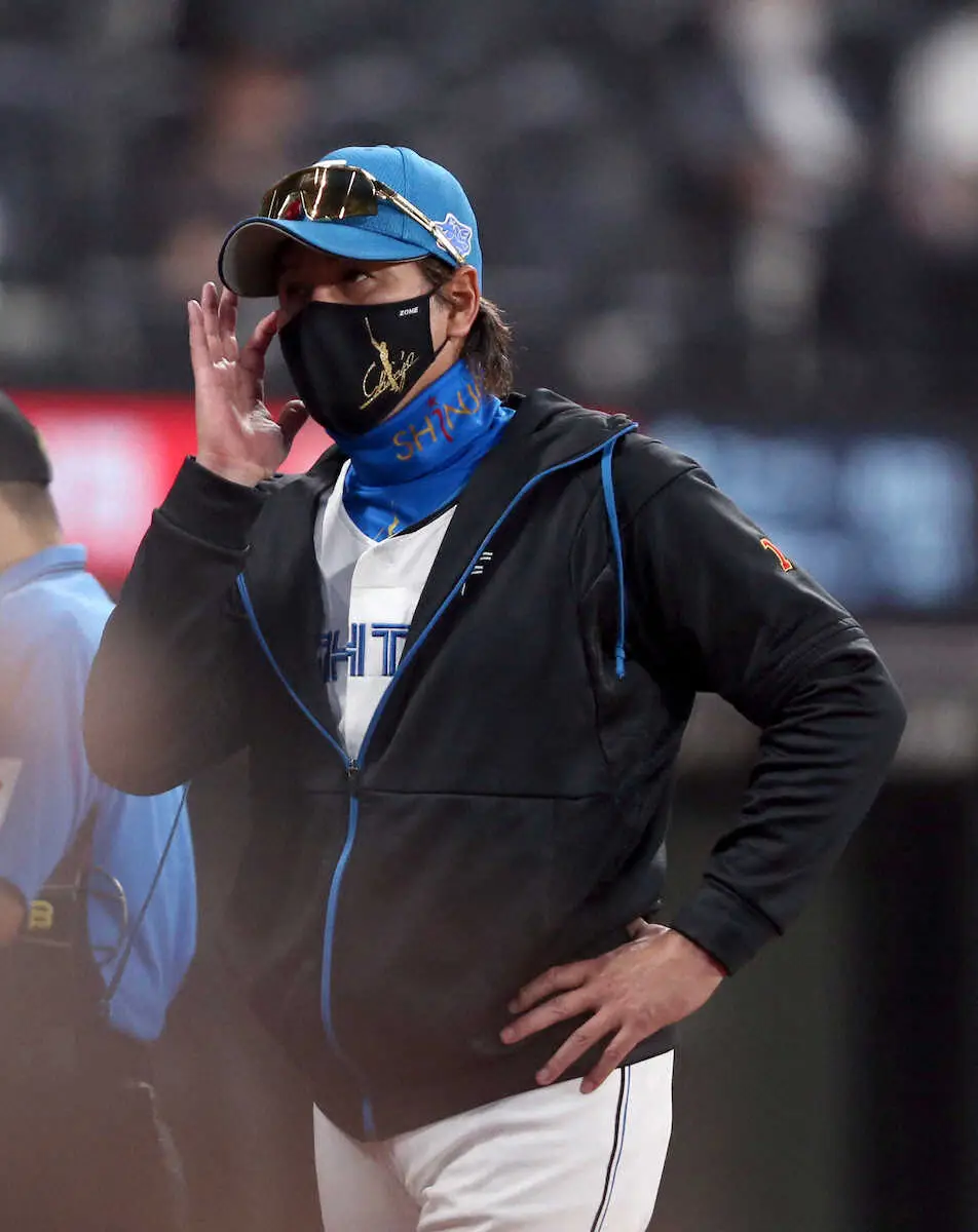 【画像・写真】日本ハム新庄監督　ベンチ担当の投手コーチを配置転換　武田コーチから加藤コーチへ「前から言ってたので」