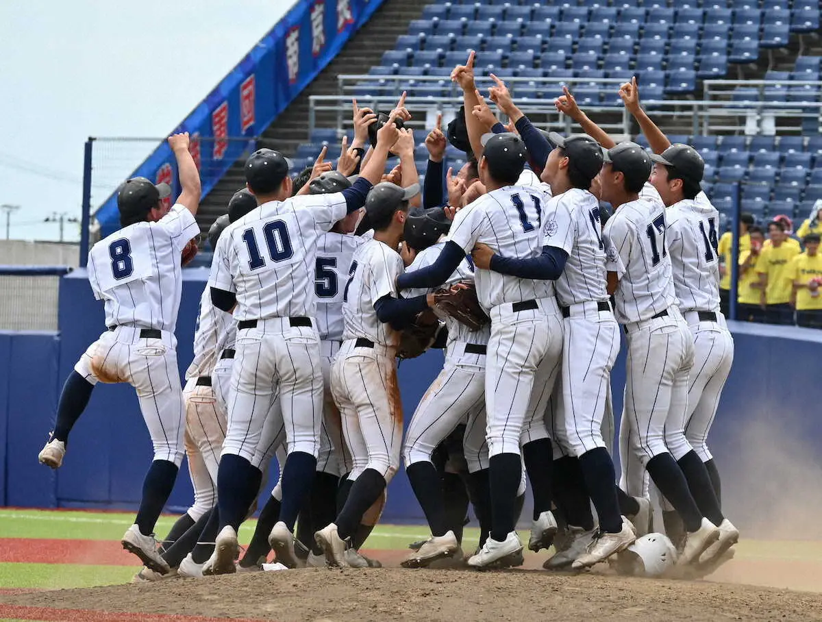 【画像・写真】新潟産大付　創部初甲子園　ノーシードから常連校連破　吉野監督「夢の中にいるよう」