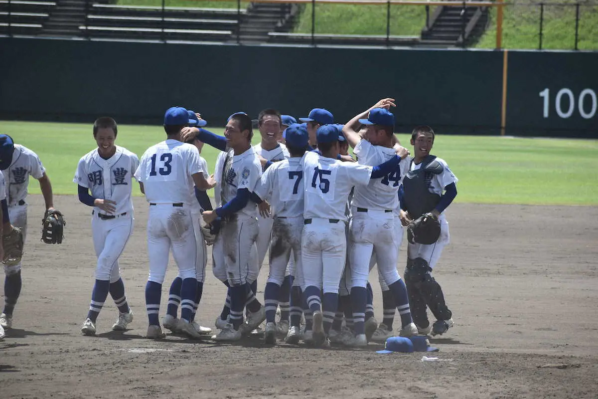 【画像・写真】明豊が4連覇！エース野田は帽子に記した「打ってみわれ」の精神で昨夏、今春の悔しさ晴らすぞ