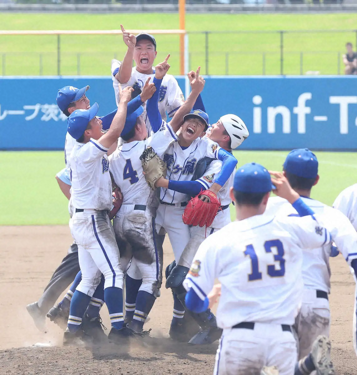 【画像・写真】霞ケ浦　悪夢払拭5年ぶり3度目甲子園　昨夏エースでロッテ・木村のメッセージに発奮
