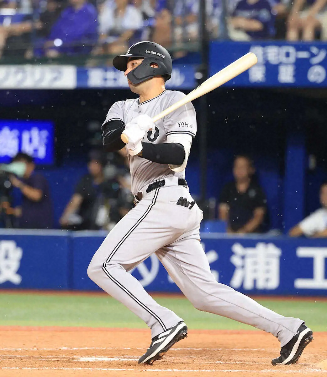 【画像・写真】巨人　来日初先発モンテスが猛打賞！4連勝で堅首、2年ぶり2桁貯金10に乗せ2位広島と2差