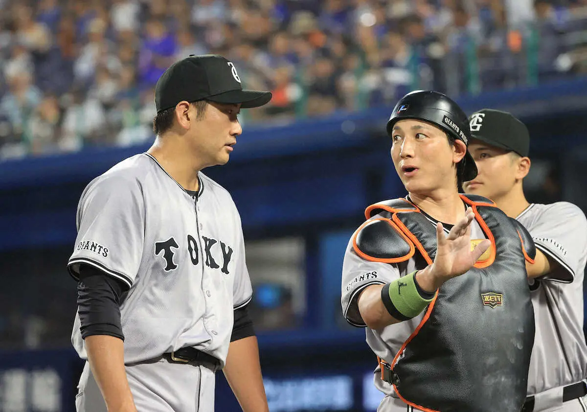 【画像・写真】巨人快勝！首位固め　新助っ人“エリココ”2点二塁打競演　菅野3年ぶり完封でリーグ最多9勝目！