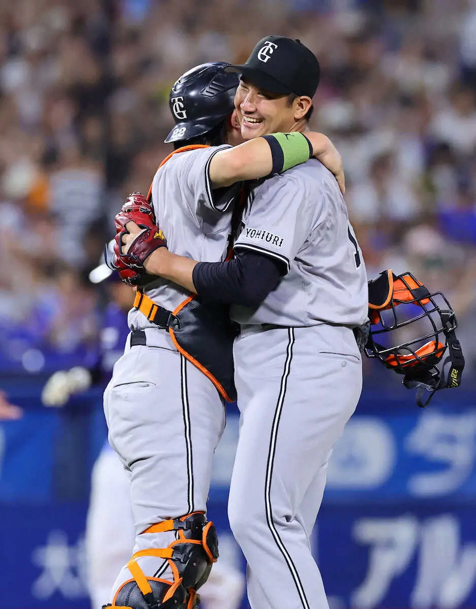 【画像・写真】巨人・小林誠司　菅野は「ブルペンから気持ちが入っていた」　3年ぶり完封を攻守で完璧アシスト