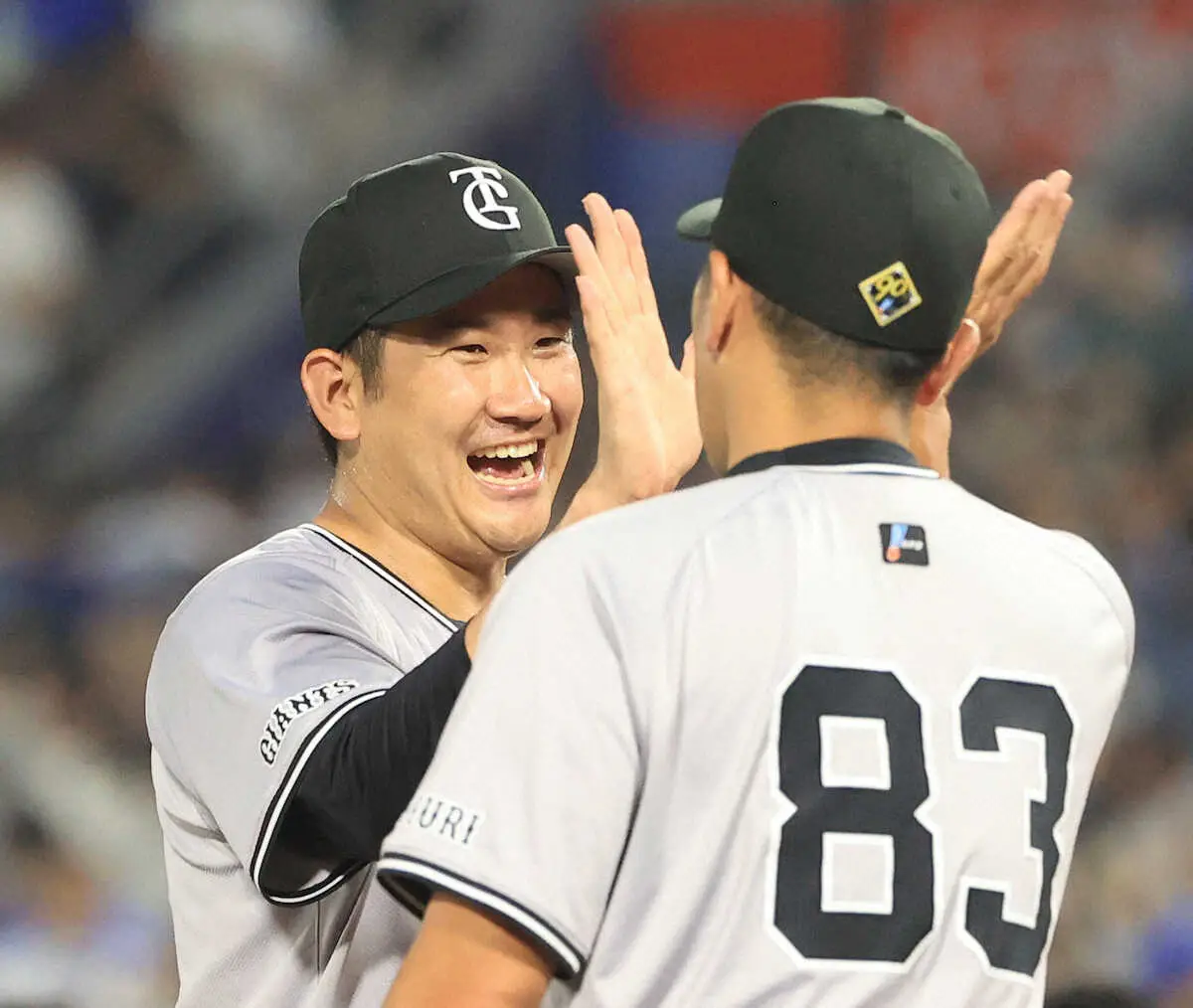 【画像・写真】巨人・阿部監督　菅野3年ぶり完封に感謝「最後は自分で投げますって言ってくれた」「素晴らしい内容」