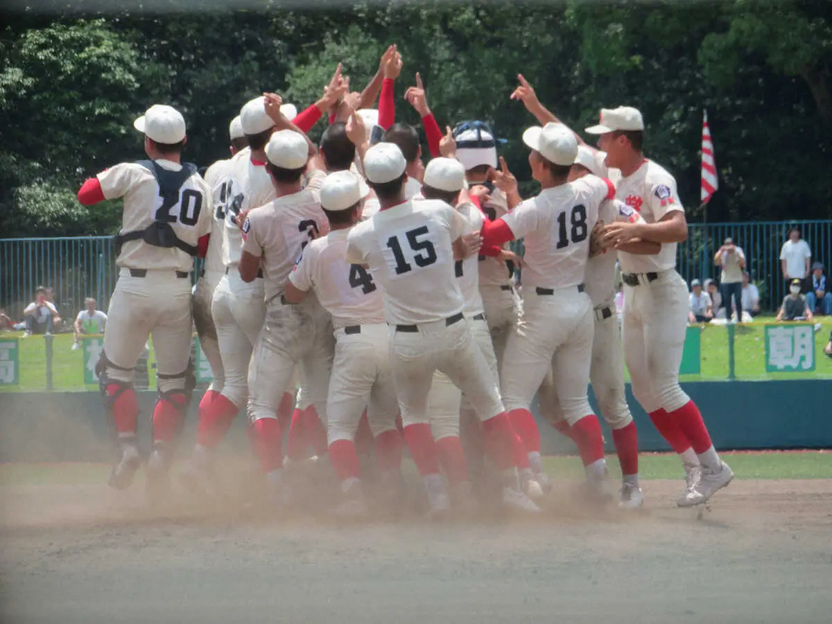 【画像・写真】智弁学園　147キロ右腕を攻略し2年ぶり夢舞台　OB阪神・前川からの激励も励みに