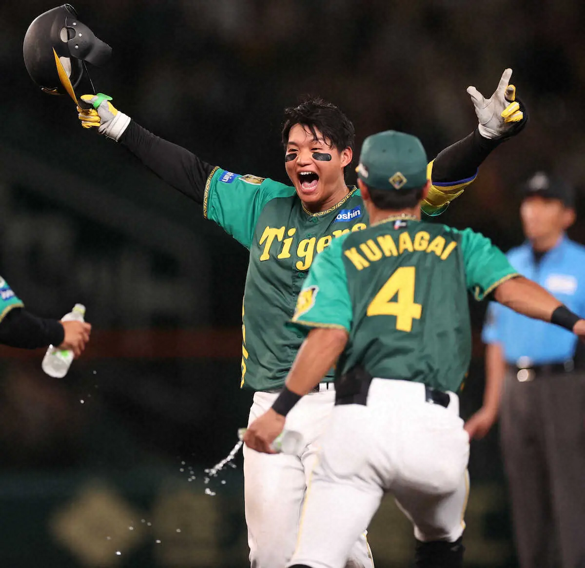 【画像・写真】阪神・森下　自身3度目サヨナラ打!　3夜連続のお立ち台の第一声は「ただいま!」チームは月間勝ち越し