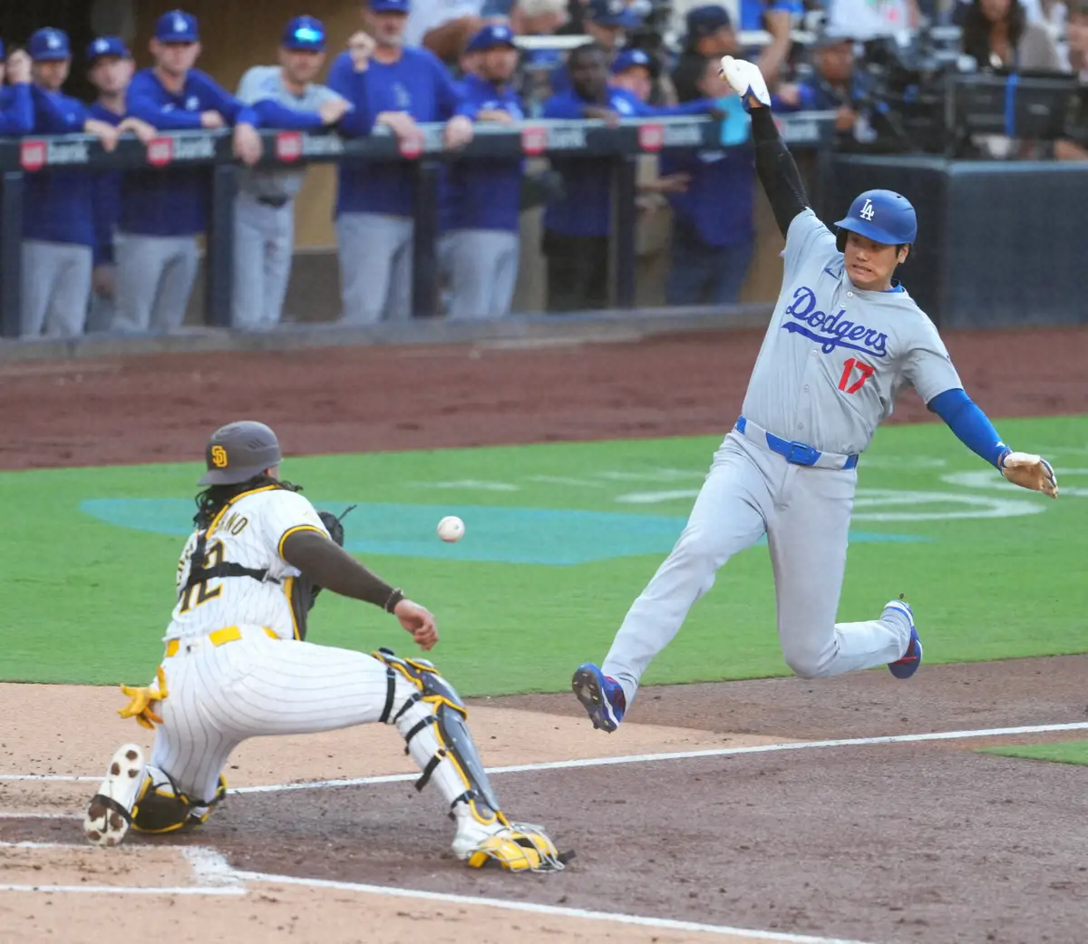 【画像・写真】大谷翔平　第2打席は四球で6試合連続出塁も第3打席まで安打なし　カーショーは4回途中7失点で降板