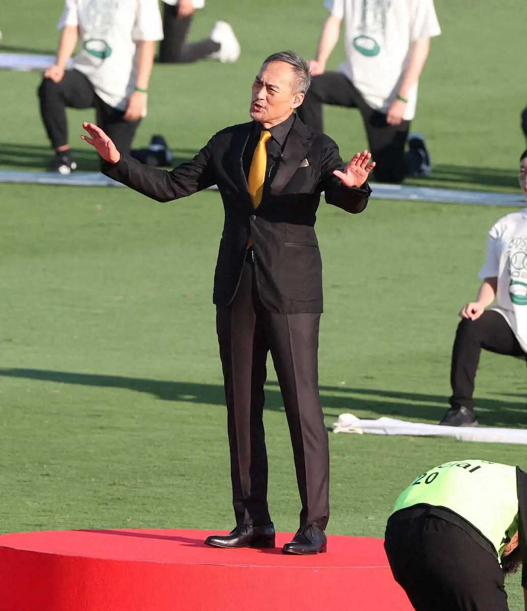 【画像・写真】阪神　渡辺謙が甲子園100周年記念式典の開会を宣言!　AIやMIYAVIら豪華布陣のライブパフォも