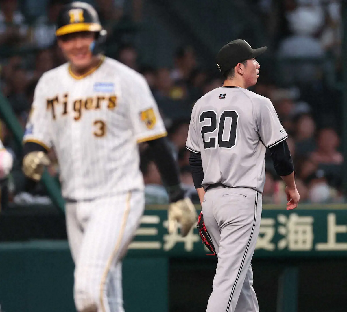 【画像・写真】巨人3戦合計23失点で3連敗、首位陥落！戸郷ノーノー以来の甲子園で背信6失点KO　大城卓は死球退場