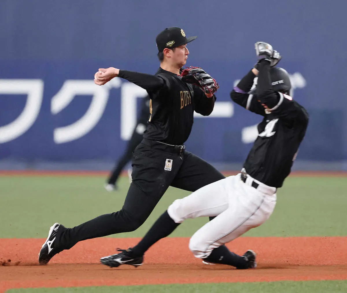 【画像・写真】オリックス　連敗を10でストップ　来田が決勝打、2試合ぶり復帰の紅林も適時打含む猛打賞で応える
