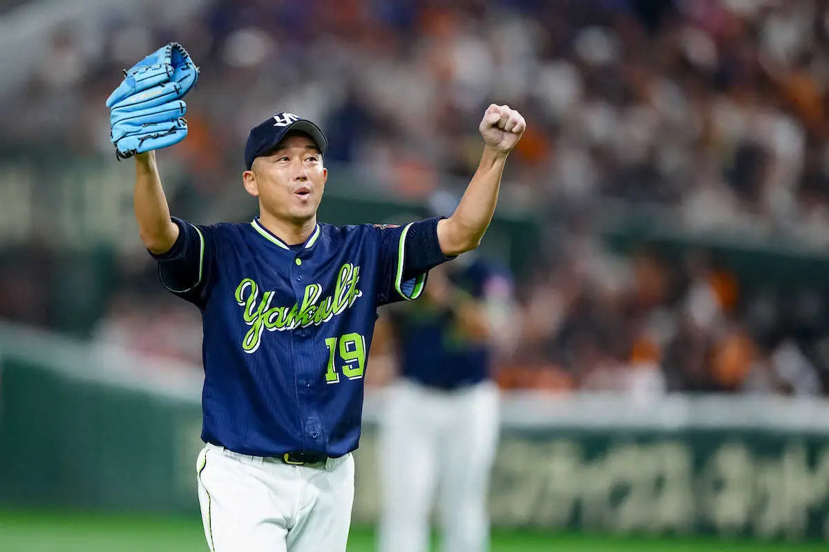 【画像・写真】ヤクルトの球界最年長左腕・石川雅規が23年連続安打！プロ1年目からはプロ野球史上最長