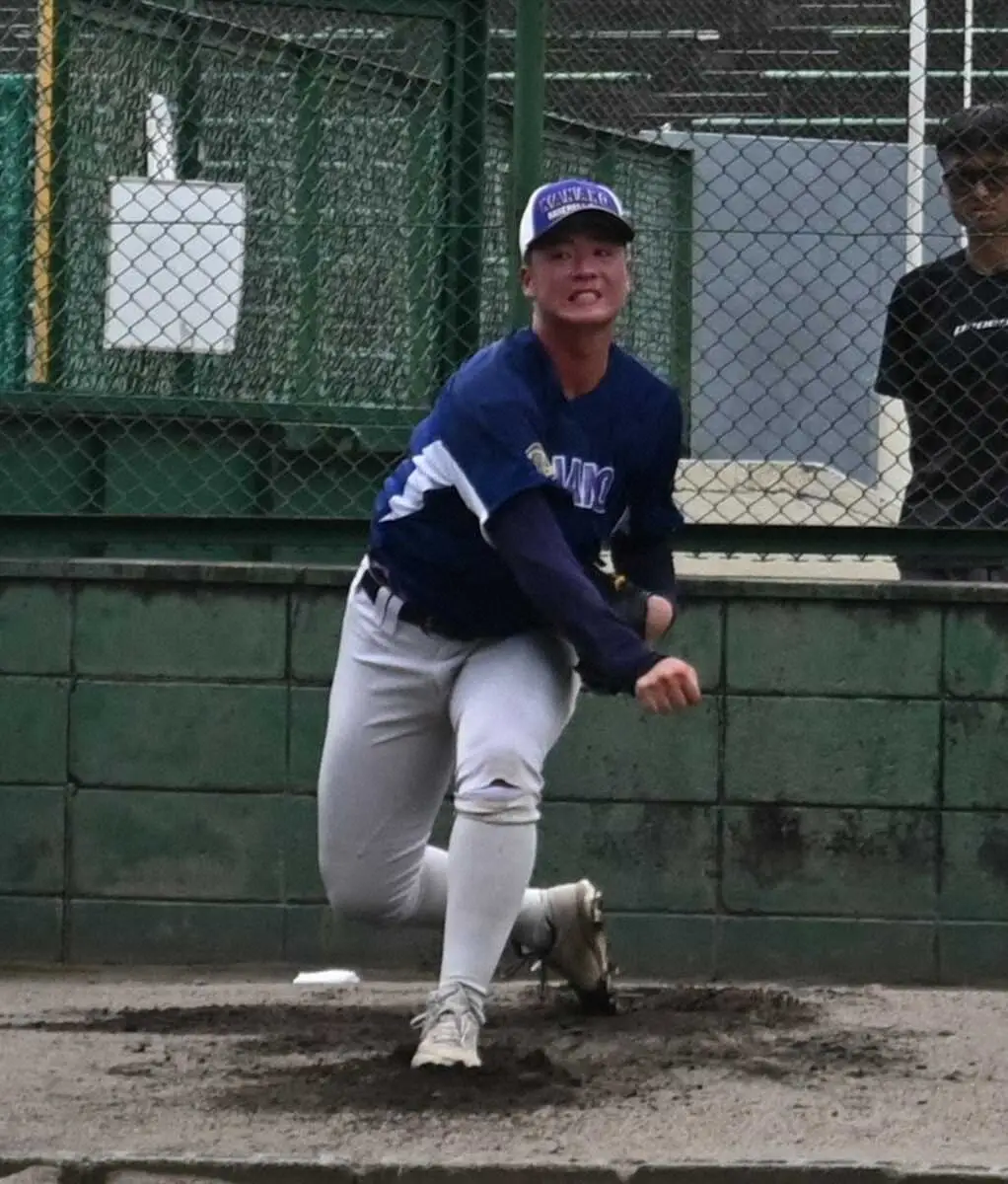 【画像・写真】【甲子園】金足農・吉田大輝「最高」50球投げ込み　兄のオリ輝星に「時間が合えば見に来てほしい」