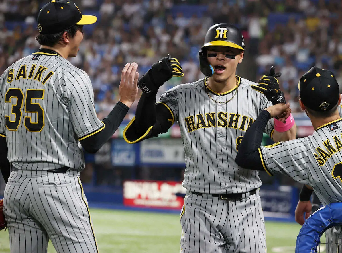 【画像・写真】阪神・佐藤輝がキャリア初の3戦連発で8戦連続マルチ！3回勝ち越し2ランでプロ野球記録にあと「2」
