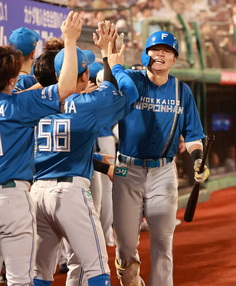 【画像・写真】日本ハム・清宮　汚名返上ゲンコツV弾！前夜ボーンヘッドで新庄監督から喝「切り替えて臨めた」
