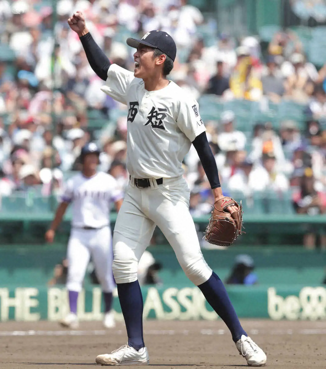 【画像・写真】【甲子園】西日本短大付・村上「自分は応援されている」金足農の猛追に「必笑」忘れず140球完投勝利