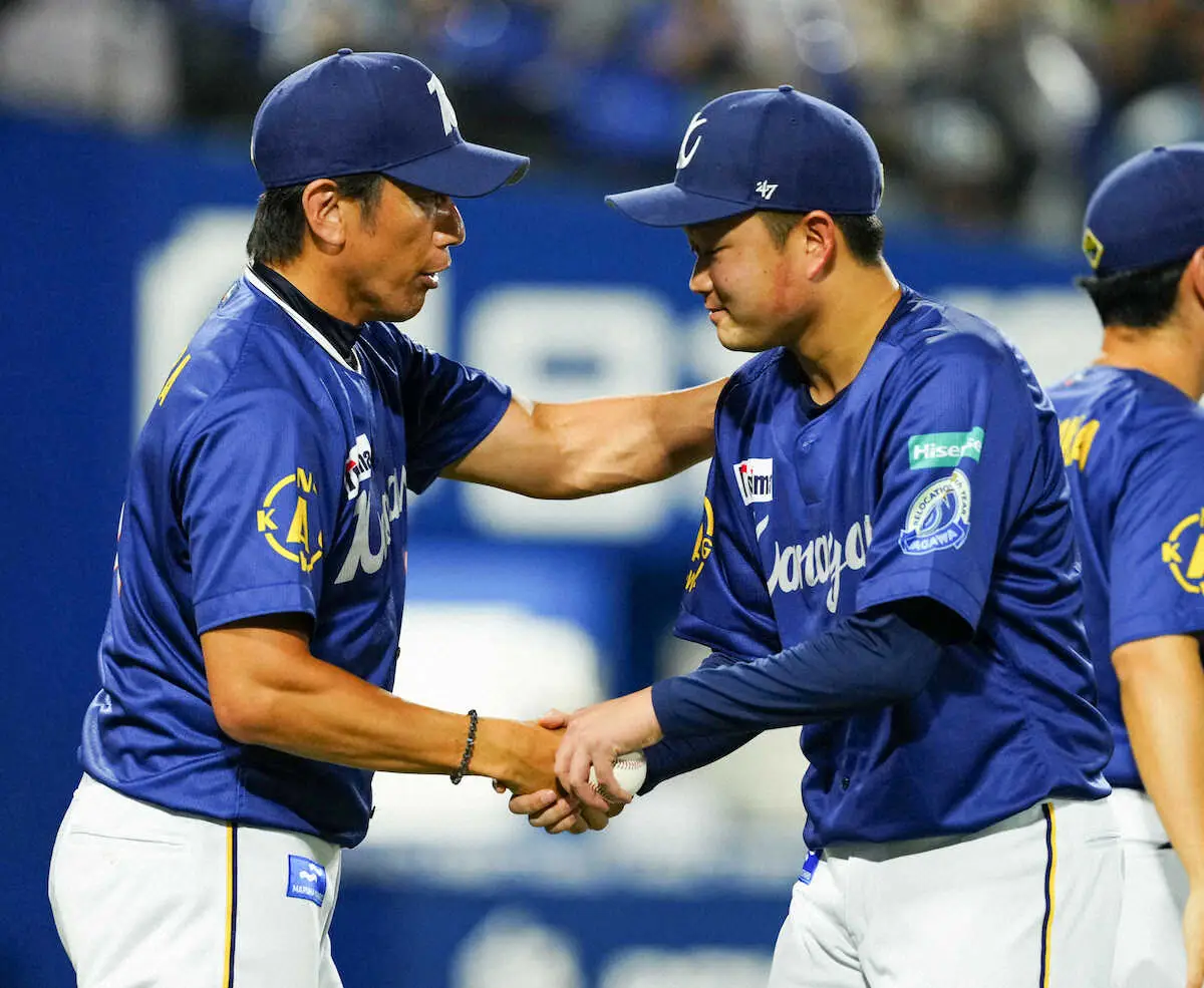 【画像・写真】DeNAドラ5・石田裕　球団新人初全て先発でデビュー4連勝、カットボール生かし7回2失点