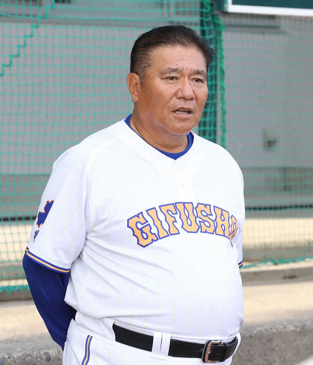 【画像・写真】【高校野球】県岐阜商・鍛治舎巧監督が今月末で勇退「甲子園で勝てなかったことは残念」